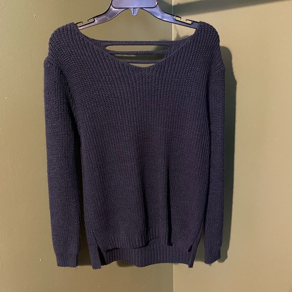 🌟Navy Waffle Knit Sweater🌟 - Picture 3 of 5